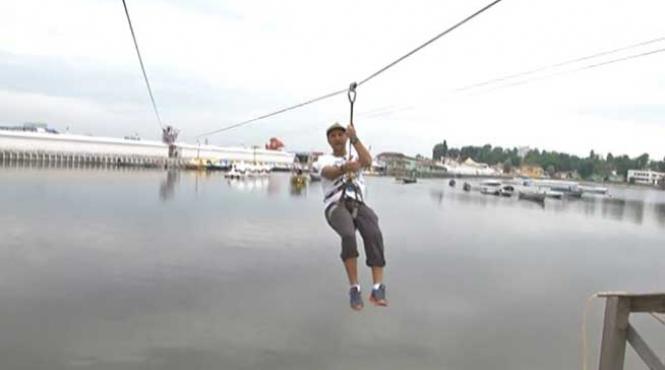 cosmin selesi s a dat cu tiroliana pentru prima data