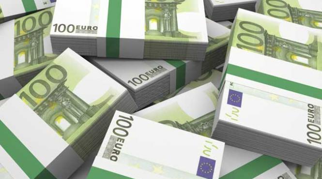 bnr a scazut datoria externa in iunie