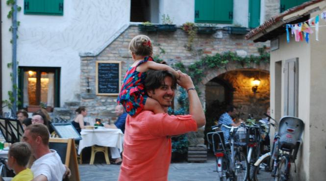 juratul de la dancing with the stars mihai petre a inal at zmeie impreuna cu feti a lui catinca