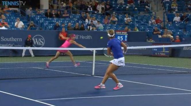 video fabulos de la intalnirea simona halep kristen flipkens punctul zilei la cincinatti reusit jucatoarea noastra