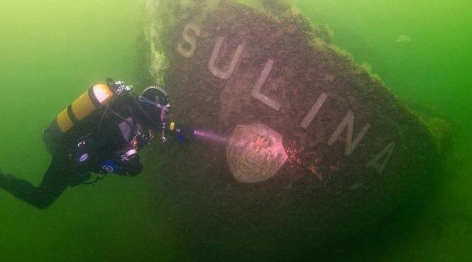 descoperire incredibila in marea neagra ce au gasit scafandrii la bordul navei sulina scufundata in urma cu 70 de ani video