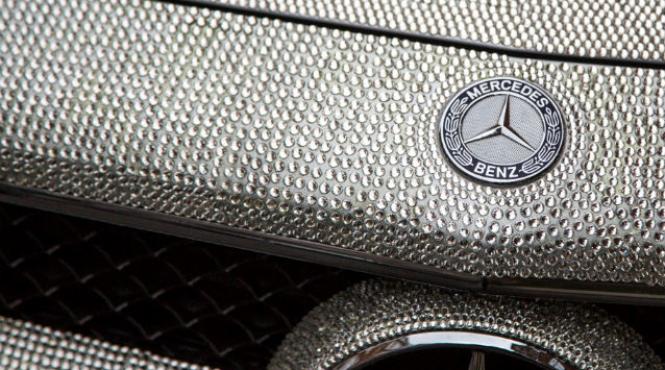 masina tunata cristale swarovski