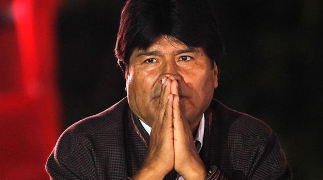 bolivienii i i voteaza pre edintele evo morales aproape 70 din voturi