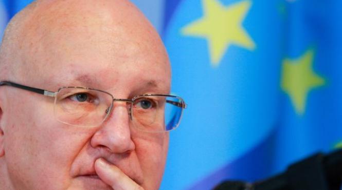 ioan mircea pascu ponta este de partea legii basescu se joaca pe marginea prapastiei