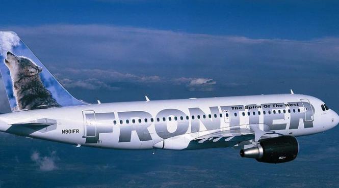 alerta in sua autoritatile cauta 132 de persoane care au zburat in acelasi avion cu asistenta contaminata cu ebola