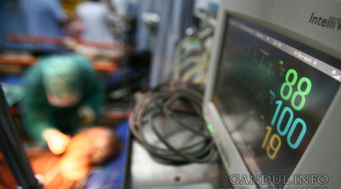 premiera medicala senza ionala primul transplant al unei inimi careincetase sa bata