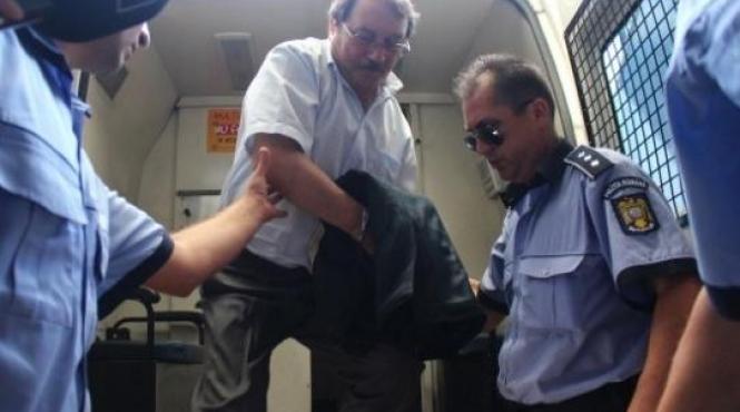 mircea basescu ramane in arest preventiv