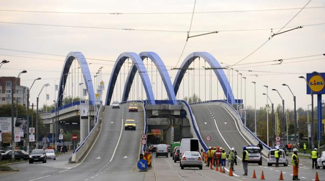 pasajul mihai bravu e finalizat cel de al doilea pod a fost deschis traficului cu doua luni mai devreme