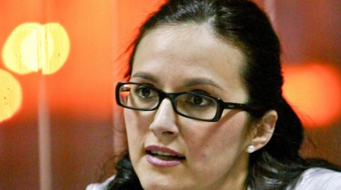 alina bica recunoa te involuntar ca vizita la paris a platit o udrea audio