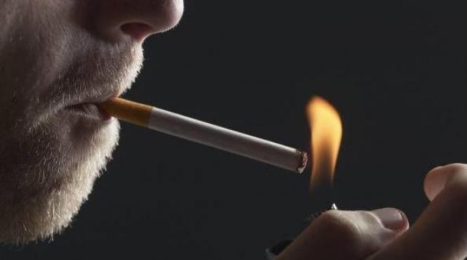 sistemul public de sanatate a platit 1 2 miliarde lei in 2012 pentru afec iunile cauzate de fumat