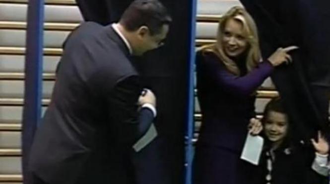 video victor ponta am votat pentru copiii nostri cu convingerea ca nu va mai fi inca o generatie de sacrificiu