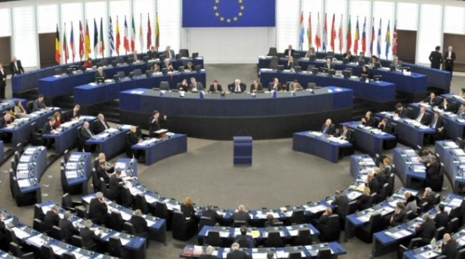 comisia europeana a hotarat sa acopere costurile de constructie a doua tronsoane de autostrada din romania
