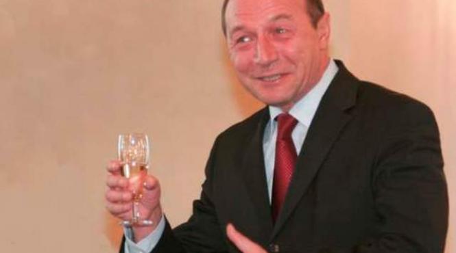 video traian basescu declaratii de la berarie am revenit la conditia pe care mi o doream