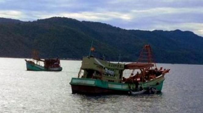 imagini socante ce patesti daca pescuiesti ilegal in indonezia video