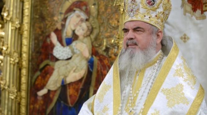 patriarhul daniel in pastorala de craciun taina intruparii fiului vesnic al lui dumnezeu este temelia si inima credintei crestine