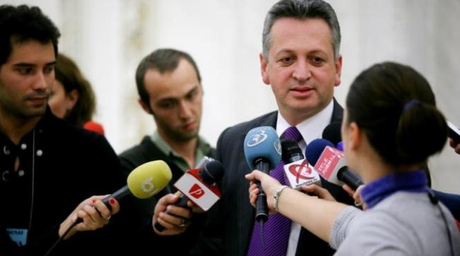 relu fenechiu domnule presedinte voi avea sansa la o judecata dreapta justitia independenta m a judecat stramb