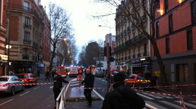 crima charlie hebdo vanatoare suspecti