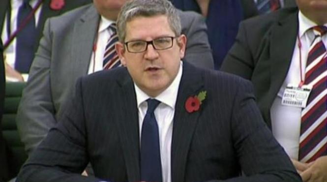 seful serviciului secret britanic avertizeaza teroristii fanatici ai al qaida pregatesc atentate de mare amploare