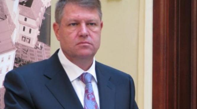 presedintele romaniei ora 10 00 la catedrala luterana din sibiu ora 16 00 la marsul solidaritatii de la paris