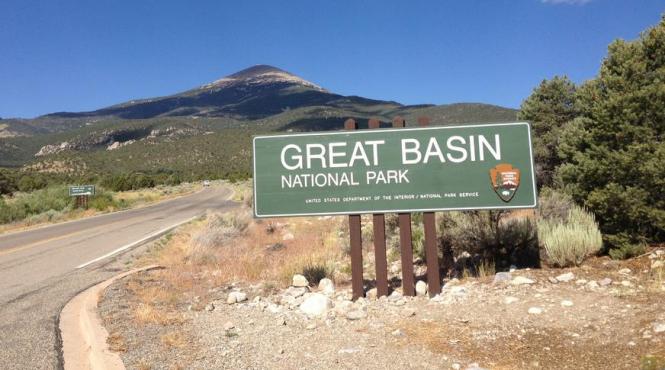 descoperire misterioasa in parcul national al marelui bazin din nevada ce au gasit arheologii langa un copac video