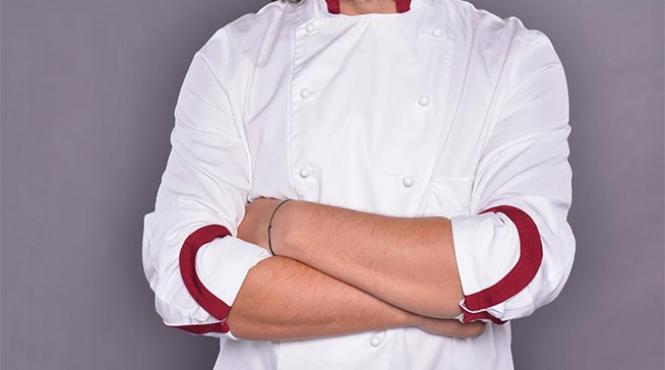 hell s kitchen iadul bucatarilor florin dumitrescu primul chef roman in juriul competi iei interna ionale san pellegrino young chef competition 2015