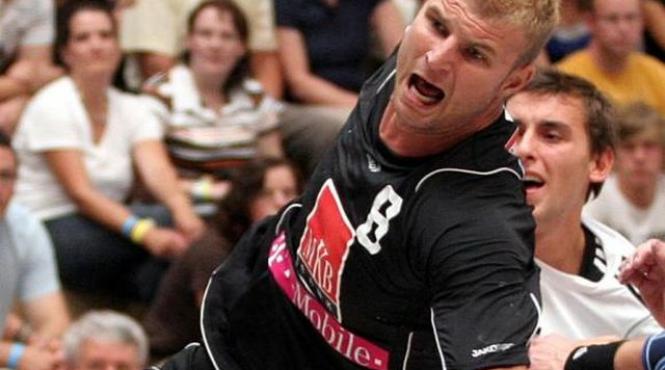 sase ani fara pasarila