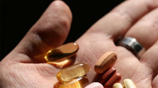 menopauza atentie tratamentele hormonale maresc riscul de cancer