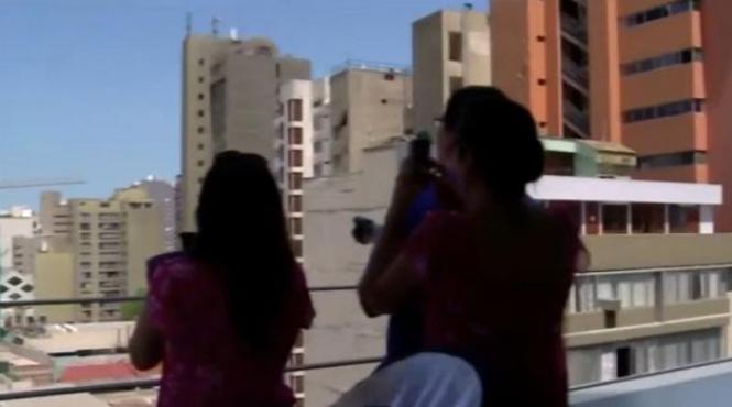 scena uluitoare in peru o echipa tv a filmat un ozn survoland capitala peruana autoritatile incapabile sa dea o explicatie video