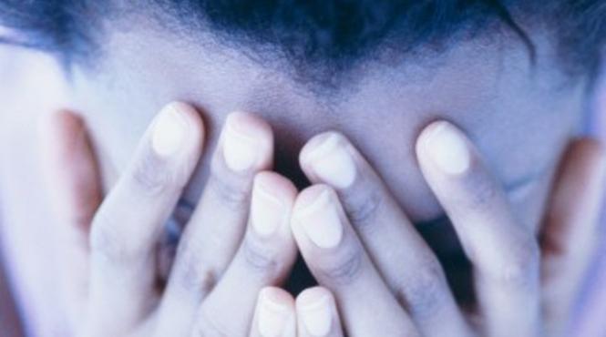 doi baieti de 12 si 13 ani au violat o femeie de 40 de ani au intrat peste mine in casa mi au dat in cap cu ceva