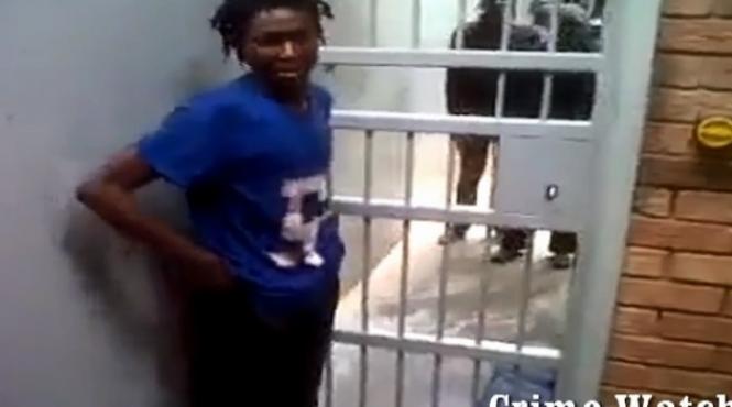 cum sa evadezi din inchisoare un detinut reuseste sa iasa din celula in mai putin de 30 de secunde totul a fost filmat video