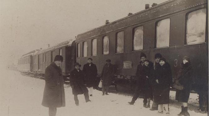 constantin tanase omorat de rusi tanase fustangiul juca cu actrite dezbracatele ar fi avut o si pe maria tanase in trupa si nu numai