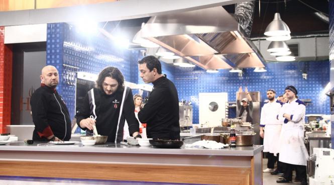 ivan patzaichin ana maria branza corina ungureanu alina dumitru si alti campioni sportivi vin la hells kitchen iadul bucatarilor