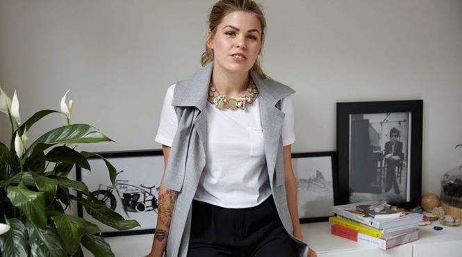 incredibil si a inventat o tumoare cerebrala ca sa si promoveze aplicatia de mobil despre terapia cancerului si a ajuns cea mai vanduta aplicatie in 2013