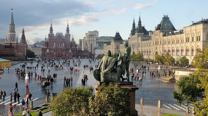 ce lideri participa la parada militara din 9 mai din piata rosie