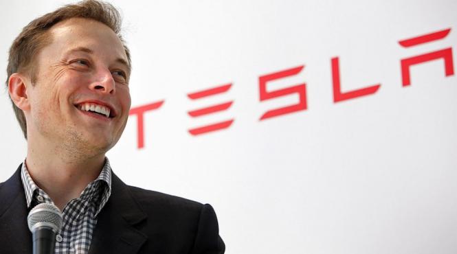 tesla vrea sa produca o baterie revolutionara