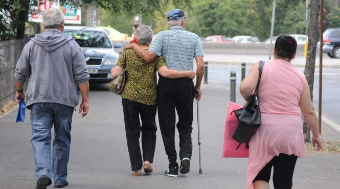 pensiile facultative si asigurarile de viata nu sunt o solutie pentru batranete