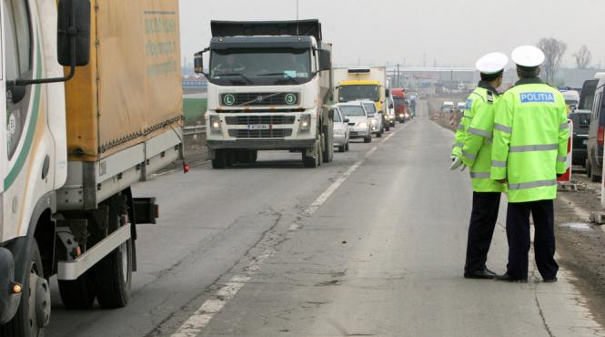 traficul rutier ramane blocat intre caras severin si mehedinti