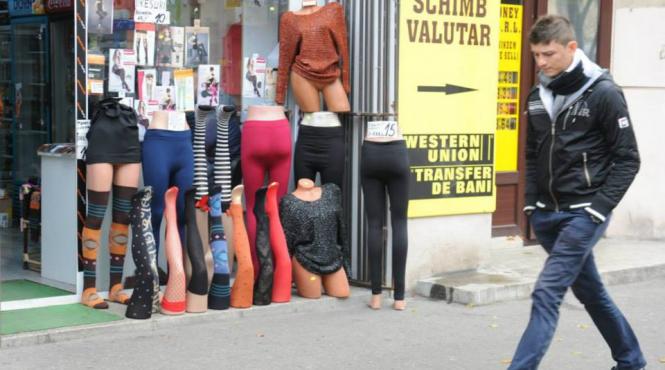 cinci accesorii din garderoba femeilor care ar trebui sa dispara