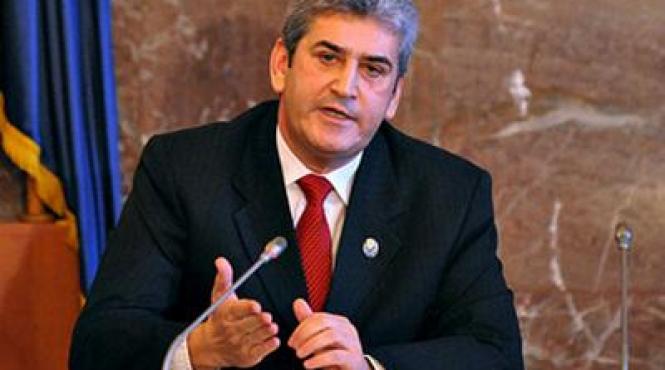 cazul romanului rapit in burkina faso gabriel oprea ministru al afacerilor interne am discutat cu seful interpol