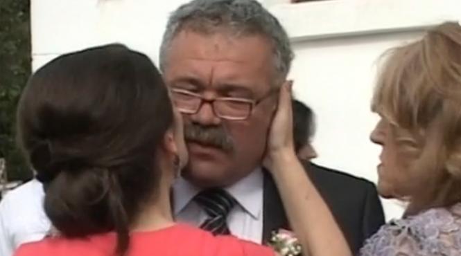 meci amanat din cauza unei nunti organizate pe terenul echipei de fotbal