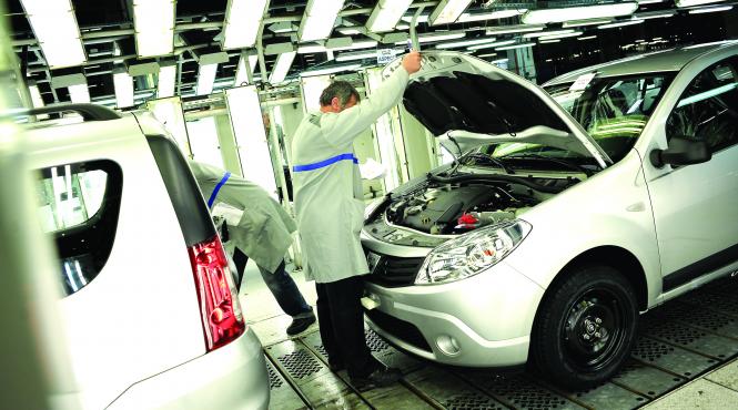 cati bani fac angajatii din top 5 companii