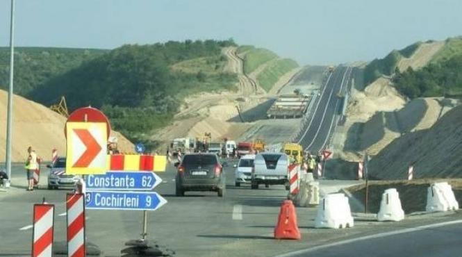 atentie se lucreaza pe a1 si a2 se executa lucrari de intretinere
