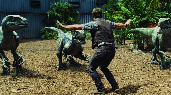 jurassic world a ajuns pe primul loc in box office ul american