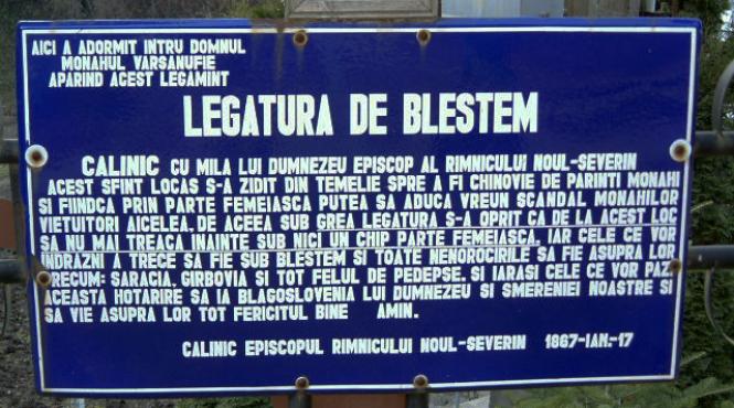 athosul romanesc si povestile femeilor care si au pierdut mintile