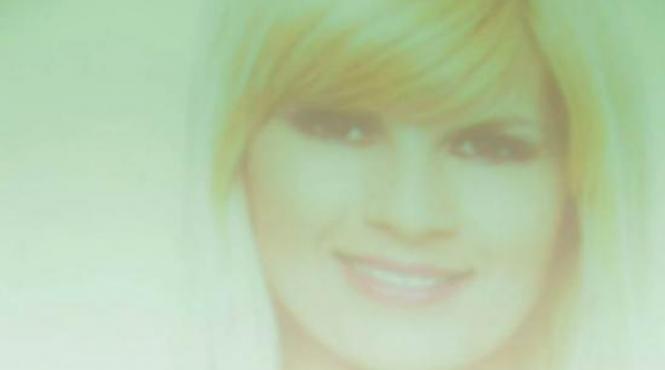 cine este barbatul misterios cu care se saruta elena udrea