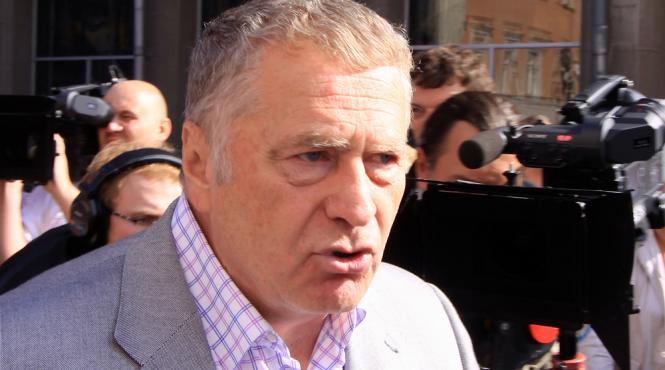 jirinovski ii sfatuieste pe deputatii rusi sa se abtina de la alcool tutun si relatii sexuale