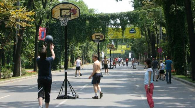 se inchide soseaua kiseleff doar vara si doar in weekend