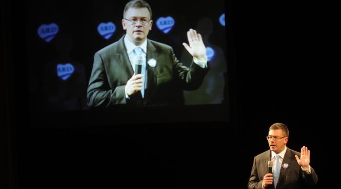 mru s a prezentat la comisia parlamentara de control a sie