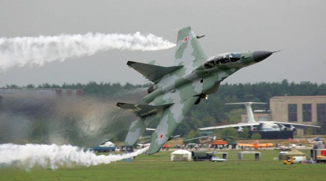 peste 200 aparate de lupta ale aviatiei ruse oprite la sol dupa prabusirea unui avion mig 29