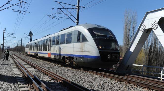 trenurile isi reduc viteza cu 30 din cauza caniculei